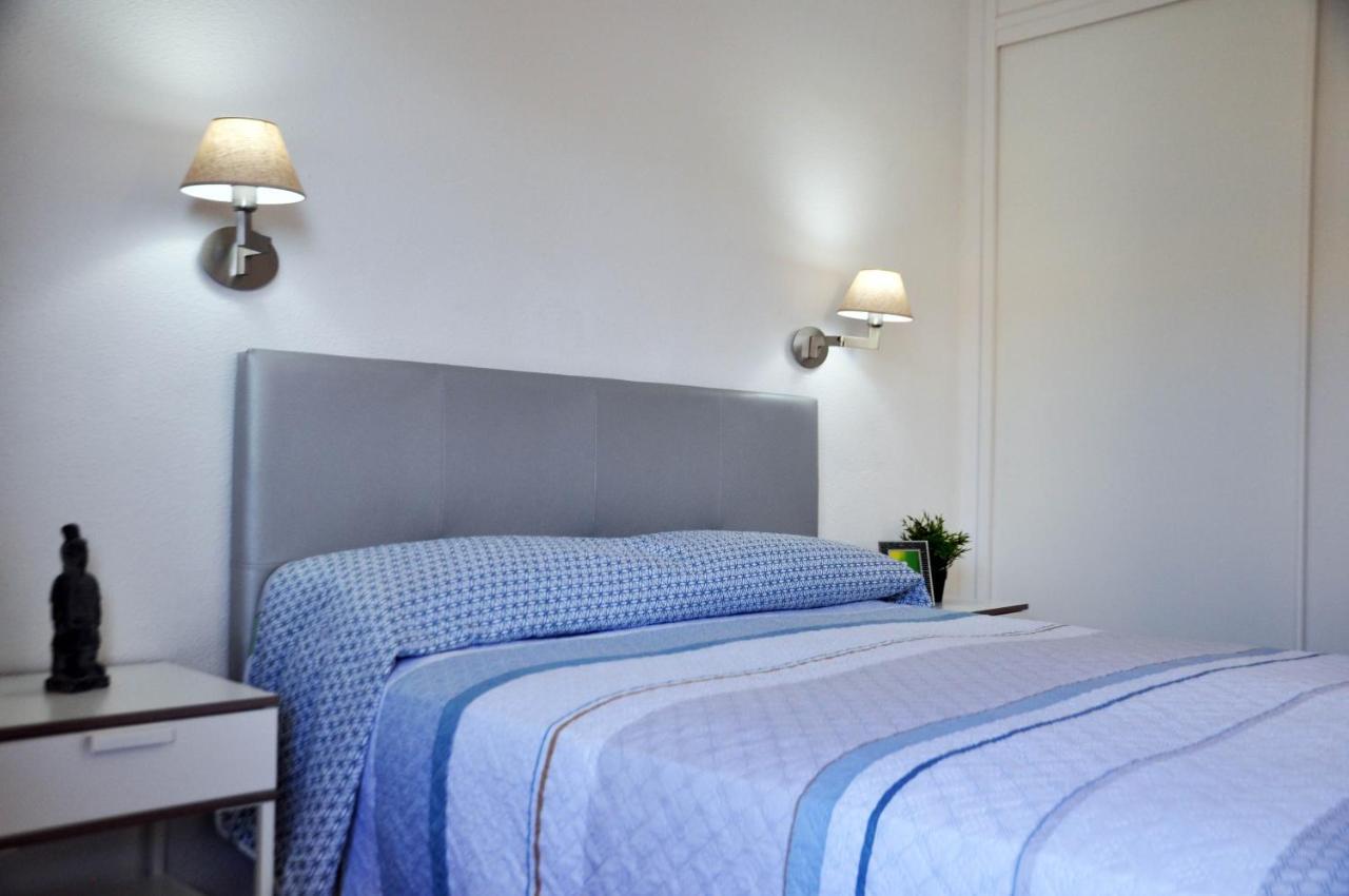 Las Camelias Apartments プラヤ・デル・イングレス エクステリア 写真